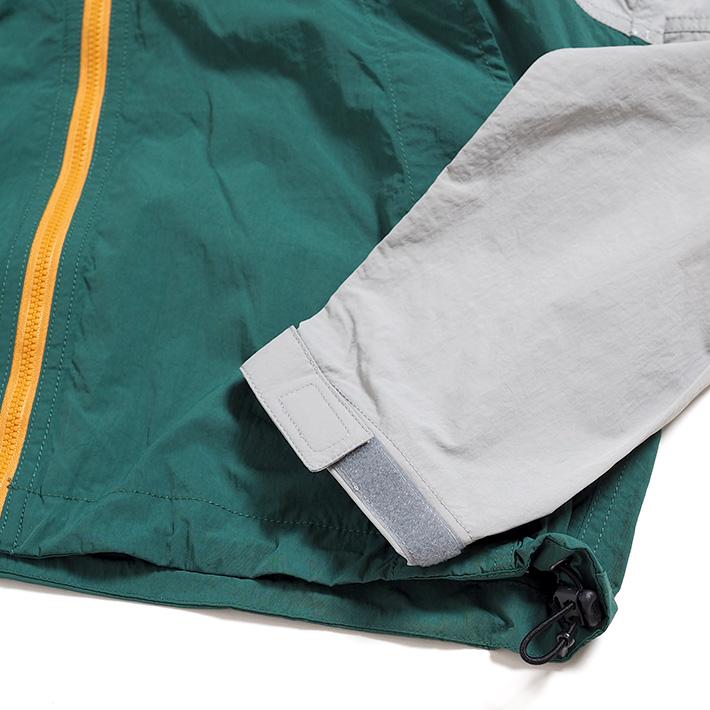 CHUMS（チャムス） ナイロンジャケット バイカラー キャンプフィールド