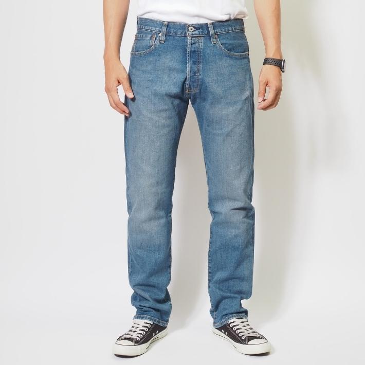 Levi's 501 ストレートデニム Levi's（リーバイス） 501 オリジナル ボタンフライ ストレート