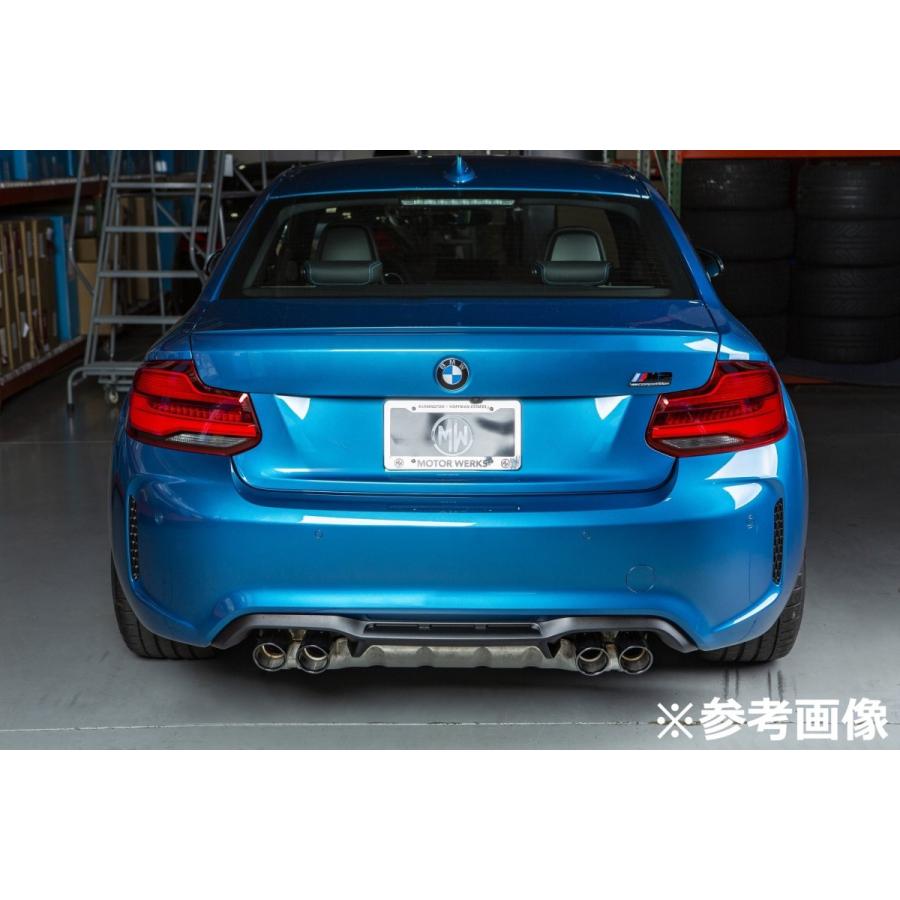 AUTOTECKNIC リアリフレクター インサート ハニカム BMW F87 (M2) 用 1