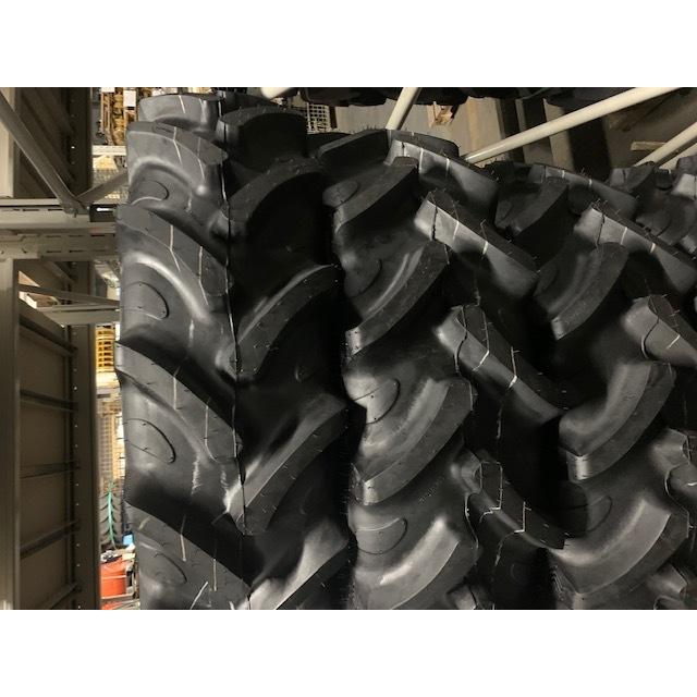 ギャラクシー(GALAXY)　トラクタータイヤ　EP　14.9-28　PR8　TL　チューブレス　(前輪・後輪用)　※沖縄・離島は配送不可 |  | 02