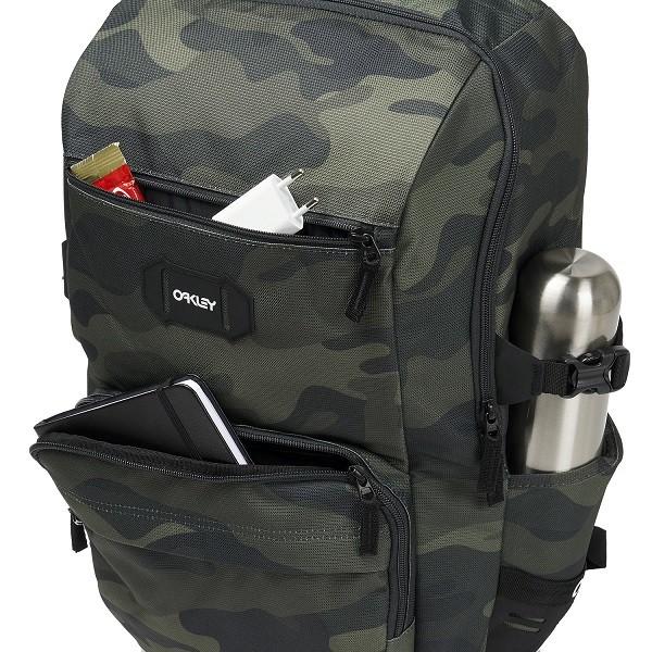 OAKLEY（オークリー） デイパック カモ Street Pocket Backpack 982