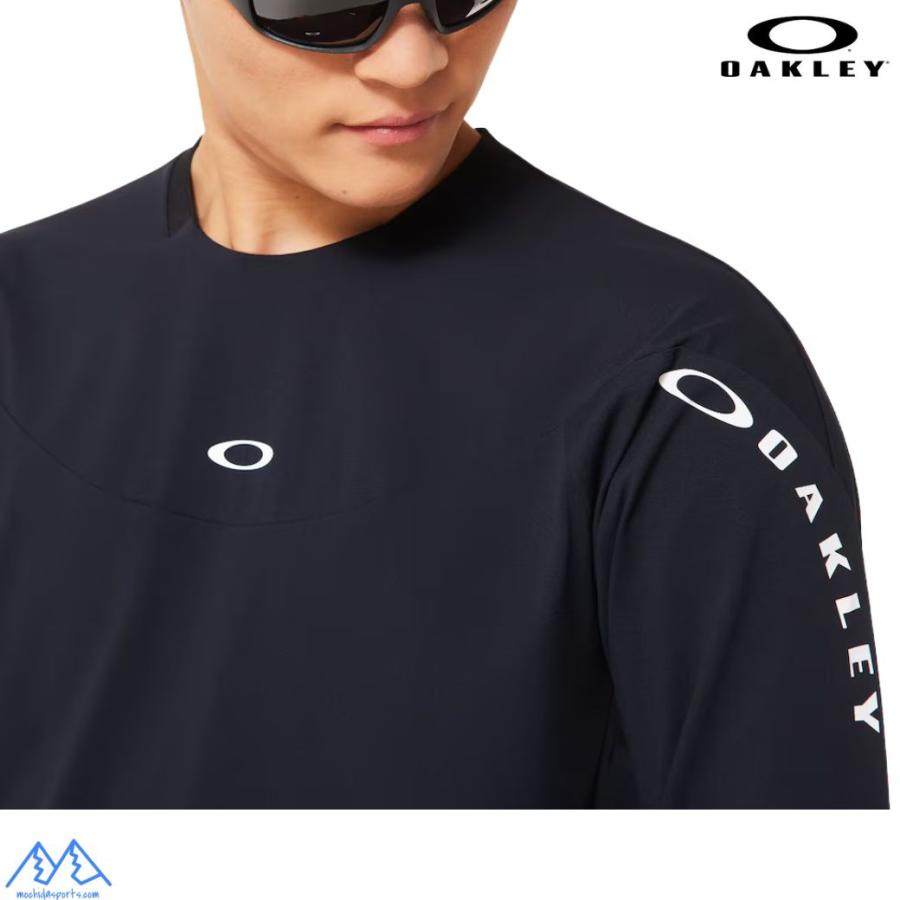 OAKLEY（オークリー） ロングスリーブ Tシャツ ロンT 長袖 軽量 吸汗