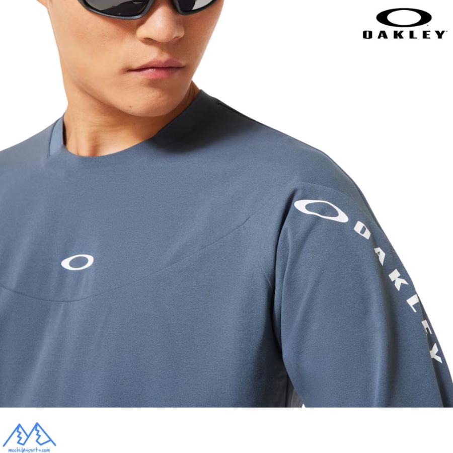 OAKLEY（オークリー） ロングスリーブ Tシャツ ロンT 長袖 軽量 吸汗