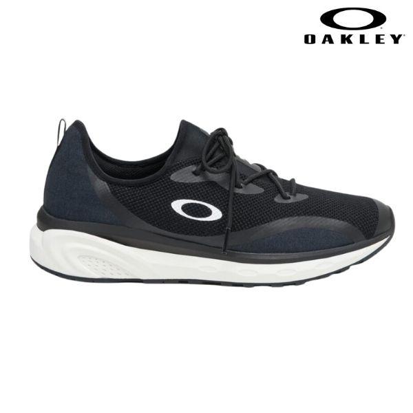 Oakley ブラック スニーカー28センチ OAKLEY（オークリー） （メンズ）スニーカー 黒 メンズ ライトブレス