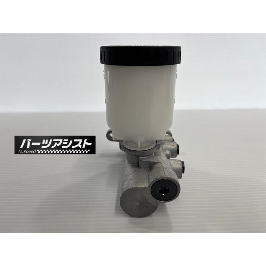 BNR32用の大容量ブレーキマスターシリンダー　未使用品 □□ R32 ABSなし ブレーキ マスター シリンダー サイズ 1 インチ 25.4