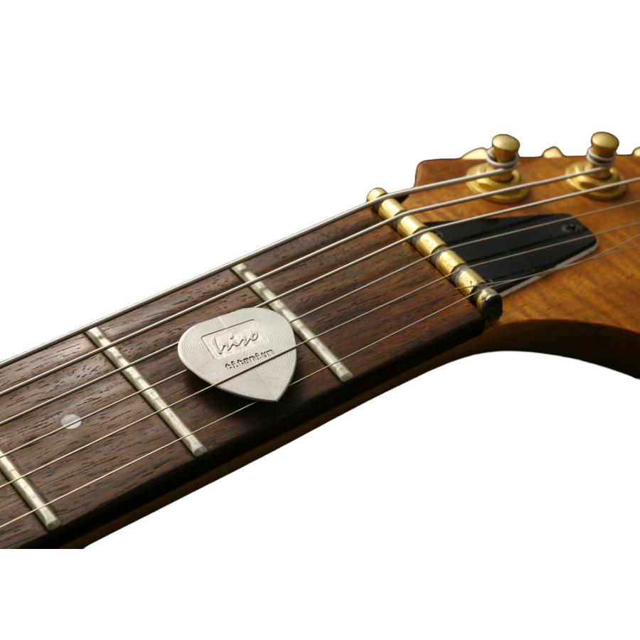 REAL EDGE 入曽精密 チタニウム製 ギターピック 4種 ピックギター WTS
