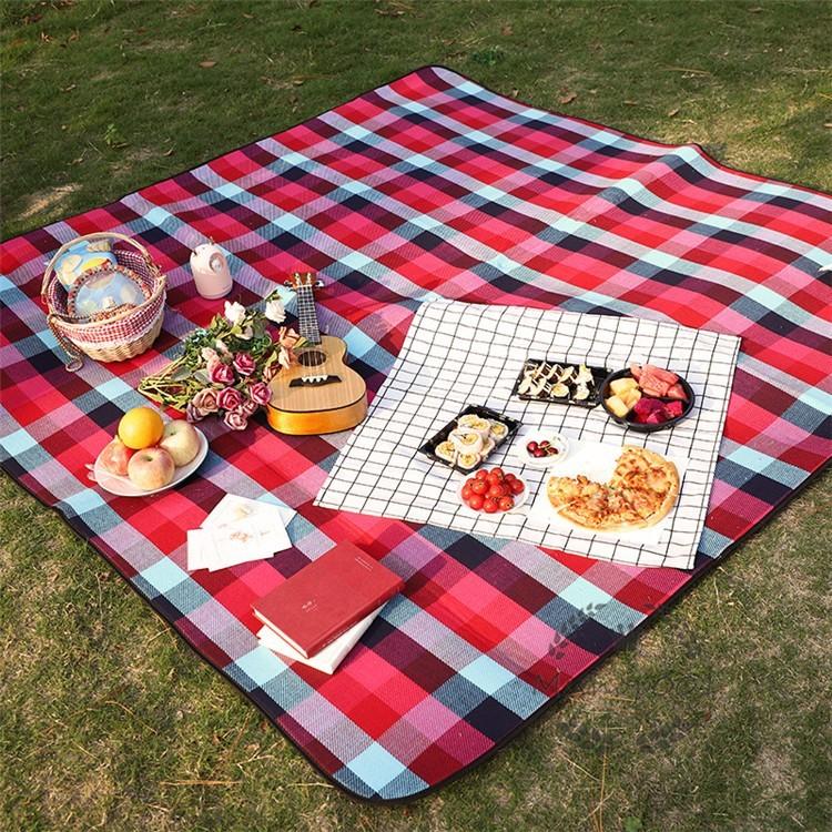 レジャーシート 厚手 おしゃれ 大きい 折りたたみ式 アウトドア用品 チェック柄 防水 防湿 お花見 運動会 ピクニック キャンプ 収納簡単 レジャーマット 8mm Yh1049 エムズショップ 通販 Yahoo ショッピング