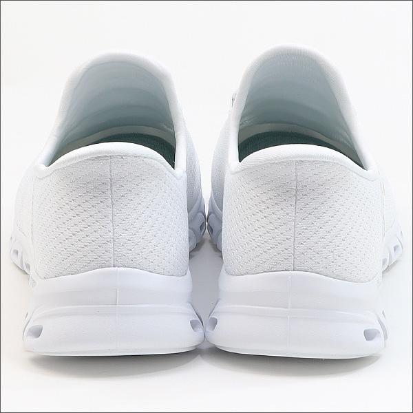新品 スケッチャーズ スリップインズ ディライト ホワイト シルバー 24.0 SKECHERS（スケッチャーズ） レディース スリップインズ グライド