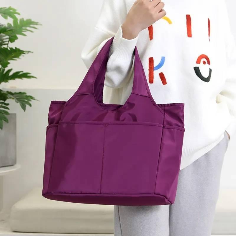 トートバッグ レディース 大きめ バッグ 手提げバッグ マザーズバッグ ママバッグ シンプル 大容量 ナイロン 撥水加工 軽量 手提げ おしゃれ ファ 割引価格