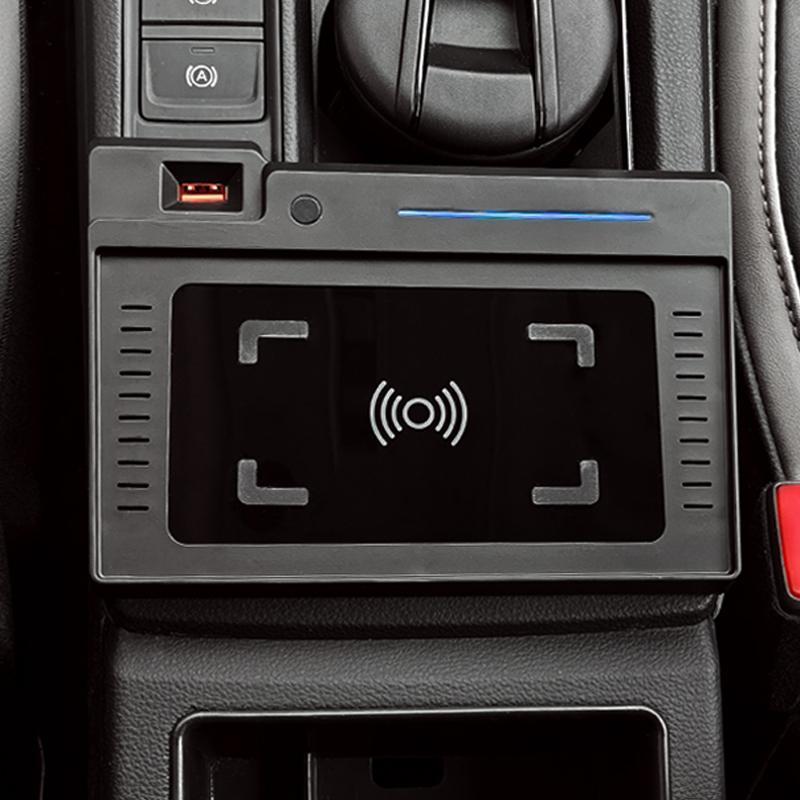 アウディ　q3　車　充電器　シガレットライター　携帯電話　取り付け用　15w　ワイヤレス充電器
