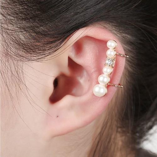 パール カフ イヤーカフ ゴールド シルバー 5粒 ゴージャス アクセサリー ジュエリー 耳元を華やかに ピアス穴不要 キラキラ  冠婚葬祭 フォーマル カジュアル |  | 01