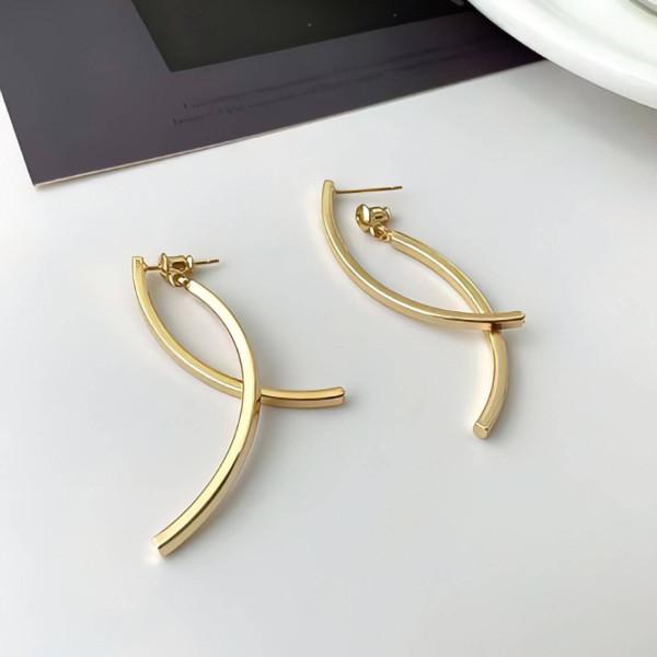 レディースピアスアクセサリージュエリーアメリカンピアス  金属アレルギー 揺れる 金属アレルギー対応 ぶら下がり ゴールド ニッケルフリー 大ぶり ロング |  | 09