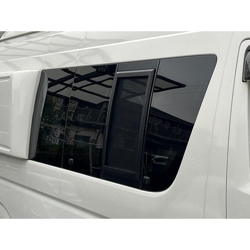 先着1000円引クーポン】 ハイエース200系 1型-3型対応 網戸 1P