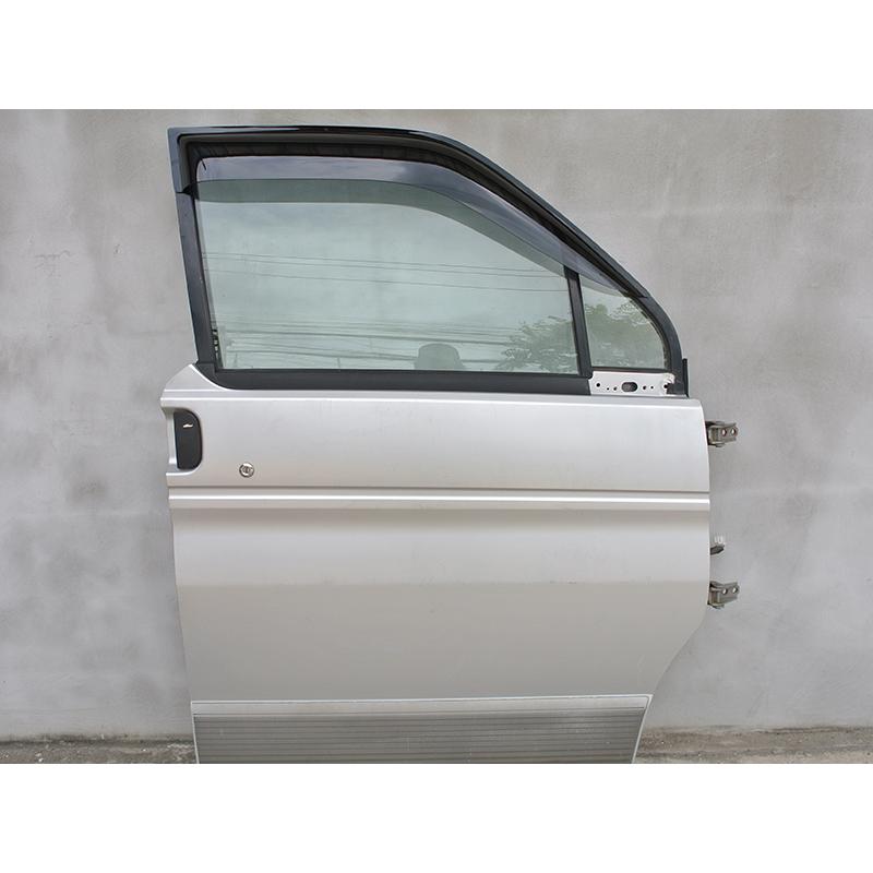 マツダ ボンゴ フレンディ ドアバイザー 純正 より幅広 フォード