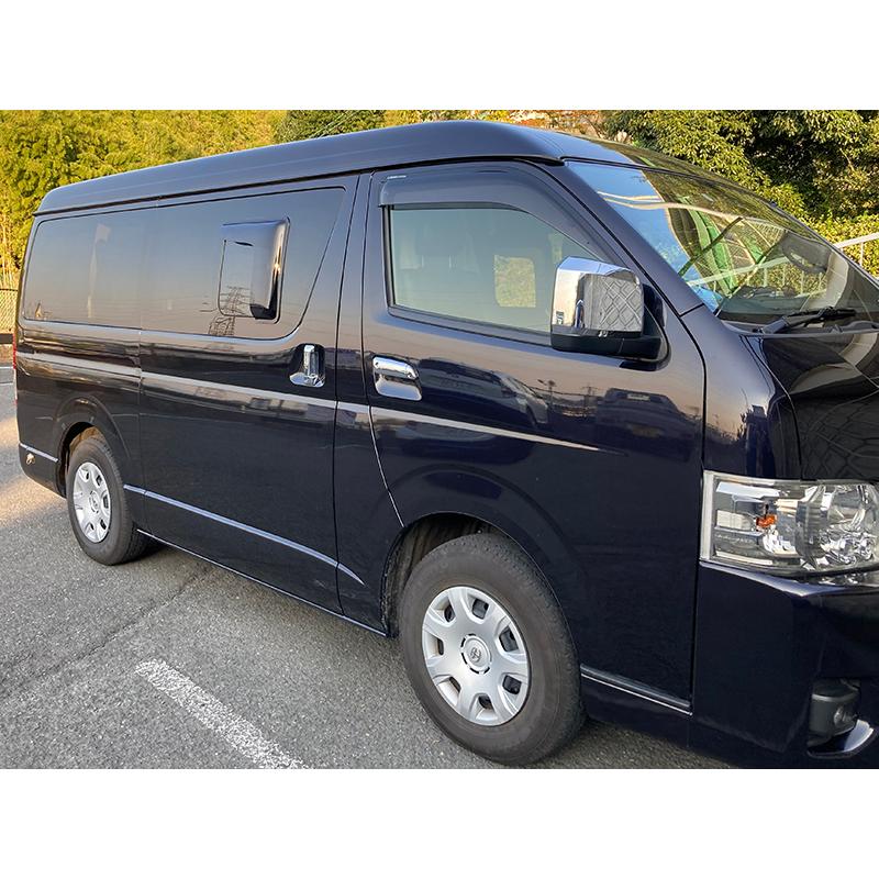 ハイエース 運転席側小窓 黒塗装 アタッチメント付き ハイエース 運転席側小窓 黒塗装 アタッチメント付き ハイエース 助手
