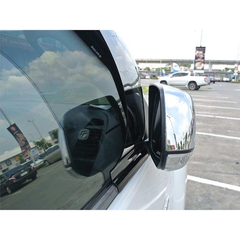 いすゞ 初代 MU-X (2013-2019) ドアバイザー スーパーワイド 海外直送