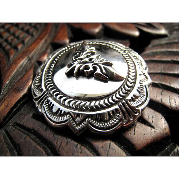 コンチョ ボタン/ネジ式/シルバー925/クラウンMUD/バイカーズウォレット用 |  | 02