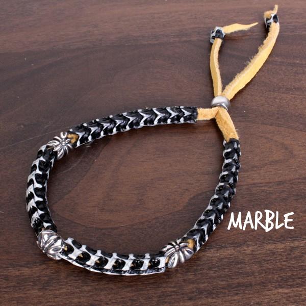 パイソンボーン・鹿紐ブレスレットBRASS/マーブル/ホワイト/ブラック |  | 02