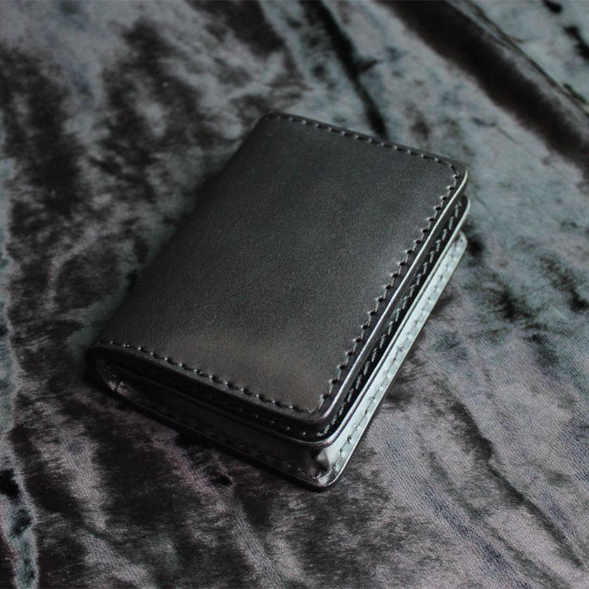 栃木レザー/カードケース/グレージングサドルレザーヌメ革/ナチュラル・ブラック |  | 03