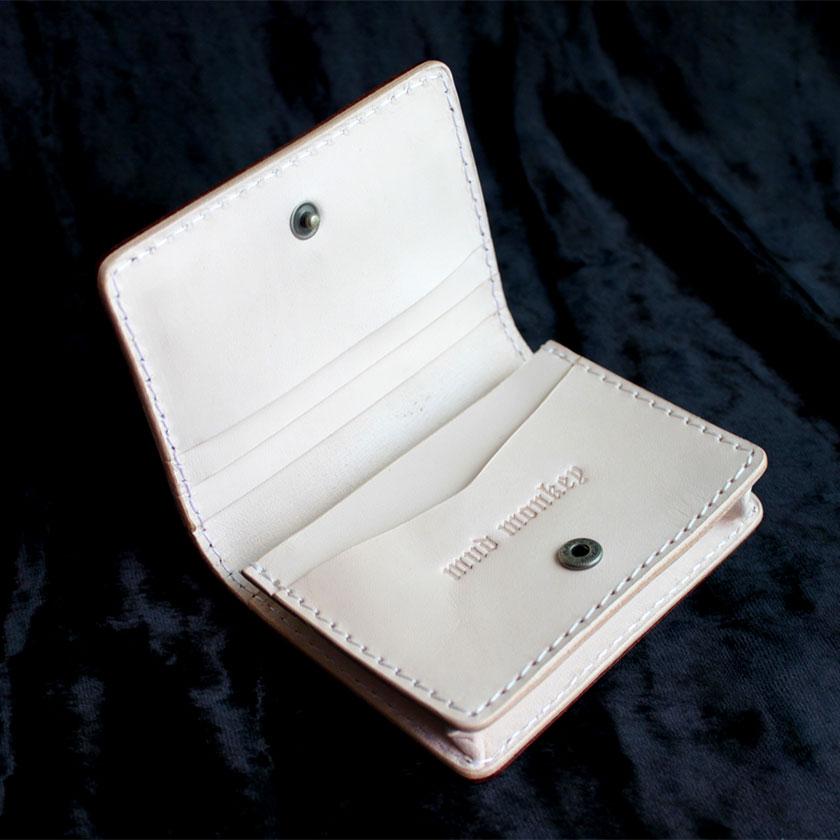 栃木レザー/カードケース/グレージングサドルレザーヌメ革/ナチュラル・ブラック |  | 05