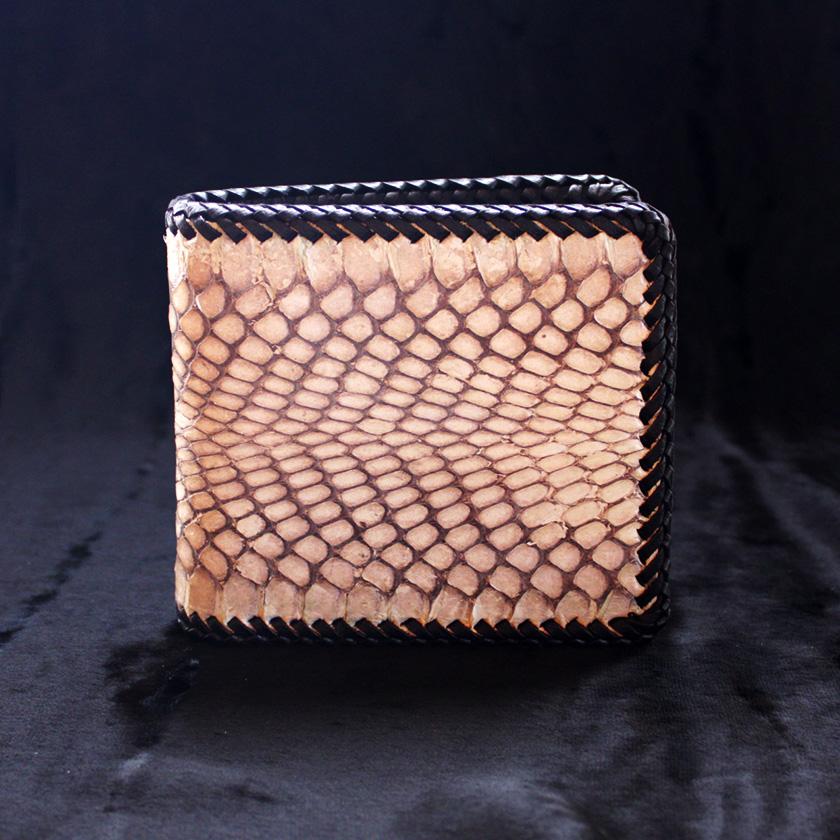 コブラショートウォレット/二つ折り財布/ブラックレース編み |  | 01