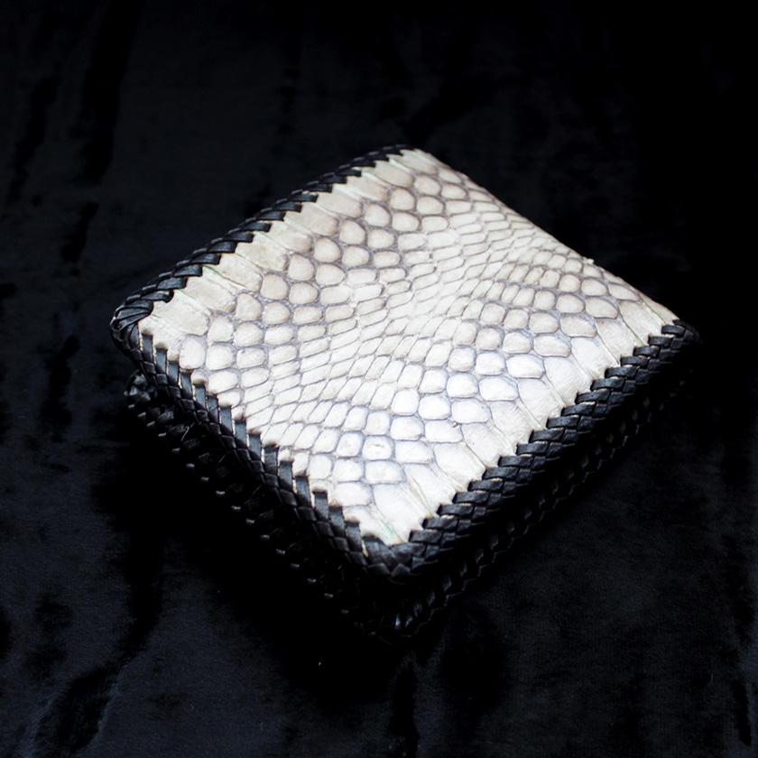 コブラショートウォレット/二つ折り財布/ブラックレース編み |  | 02