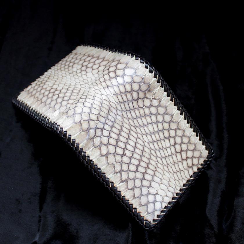 コブラショートウォレット/二つ折り財布/ブラックレース編み |  | 03