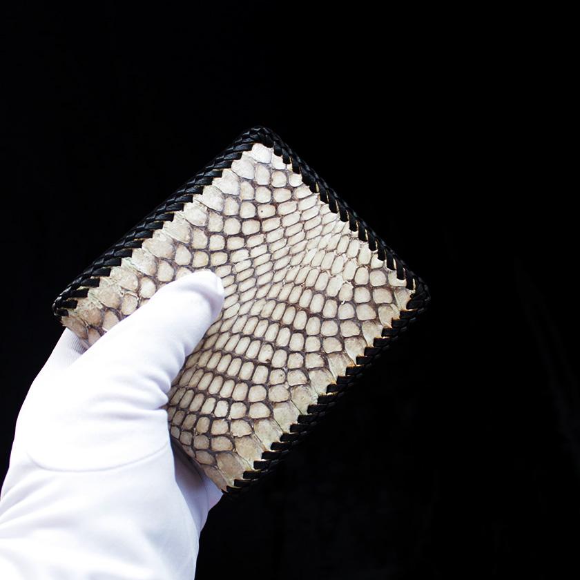 コブラショートウォレット/二つ折り財布/ブラックレース編み |  | 08