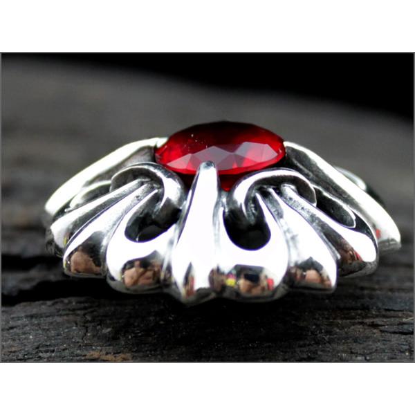 クロムハーツ　コンチョ　ボタン　ネジ加工 コンチョ ボタン/ネジ式/ジルコニアCZ・ユリゴシック/レザー