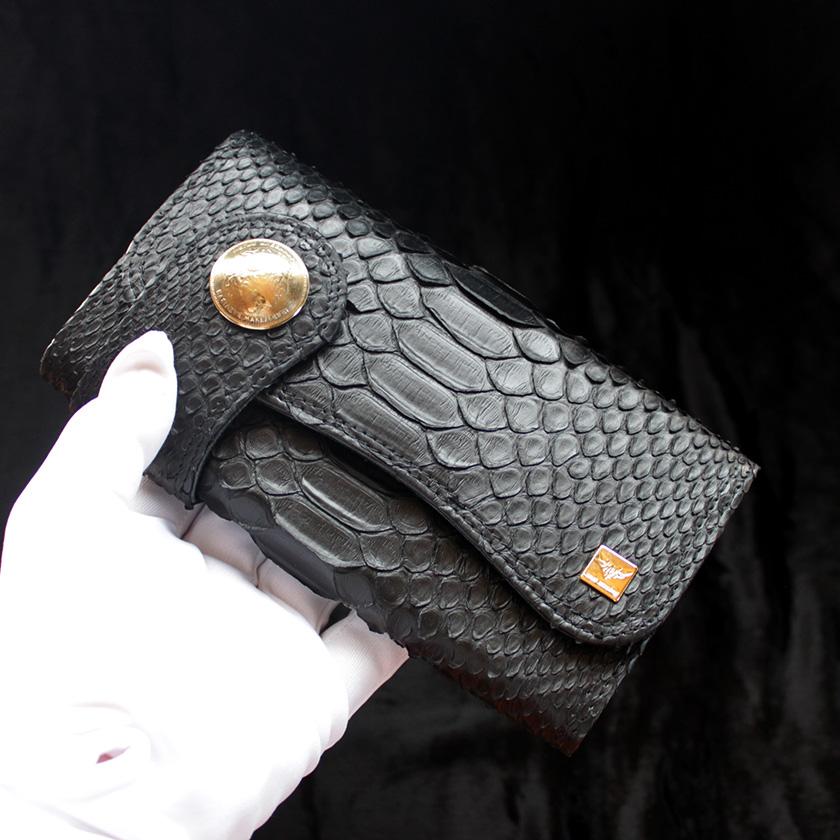 パイソンマットブラック・コンチョ付き長財布/バックカット腹側/カード収納20枚/Desire |  | 15