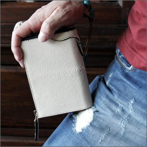 バイカーズウォレット 二つ折り財布 ラウンドファスナー 財布 スティングレイハーフ メンズ /ホワイト INSIDE Pink |  | 05