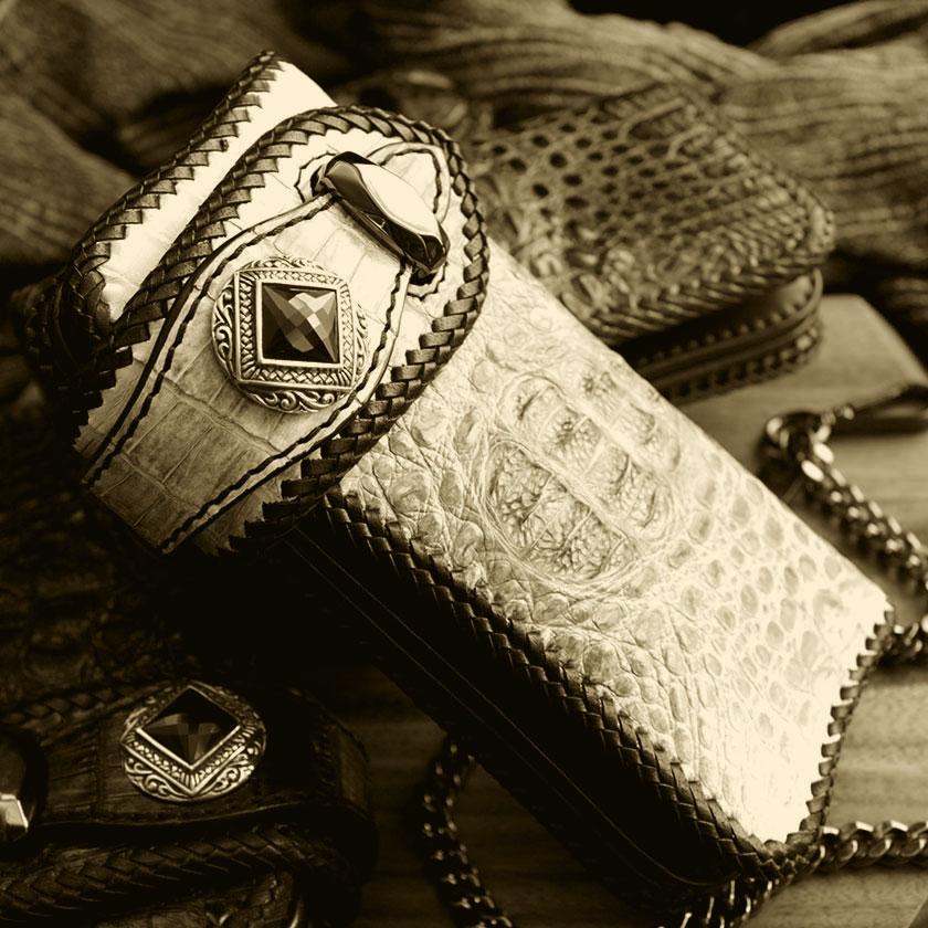 カイマンクラウン ワニ革 長財布 バイカーズウォレット/マッドオニキス