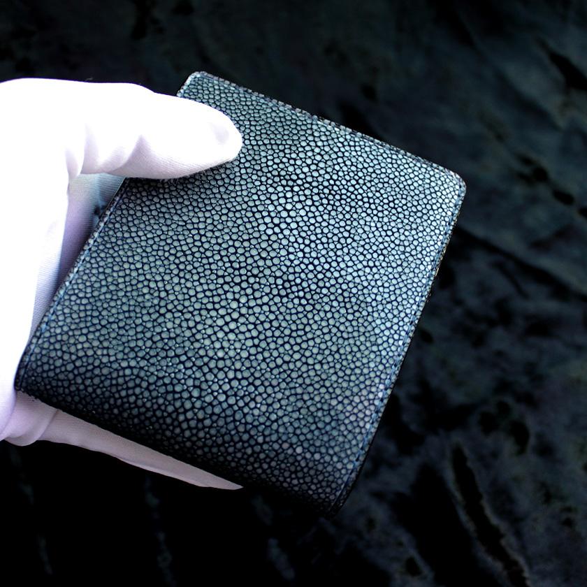 スティングレイ エイ革/二つ折り財布/ポリッシュ/ショートウォレット/ネイビー |  | 02