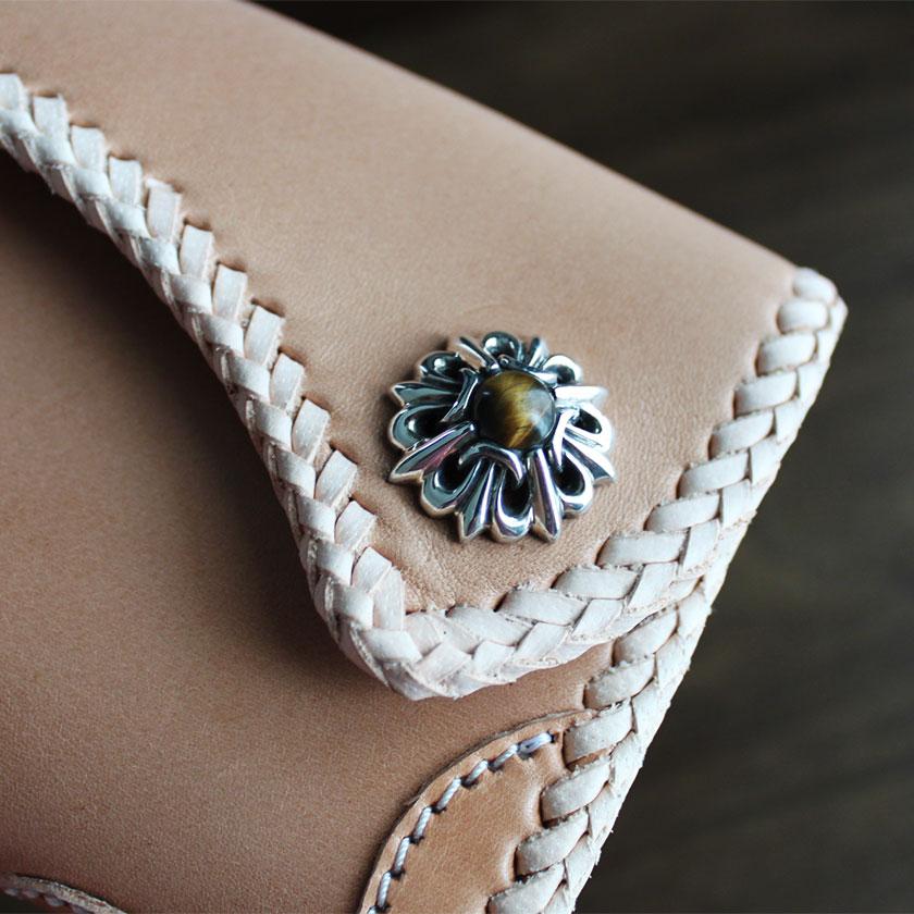 バイカーズウォレット 栃木レザーウォレット・サドルハーフ三つ折り/コンチョユリタイガーアイ |  | 04