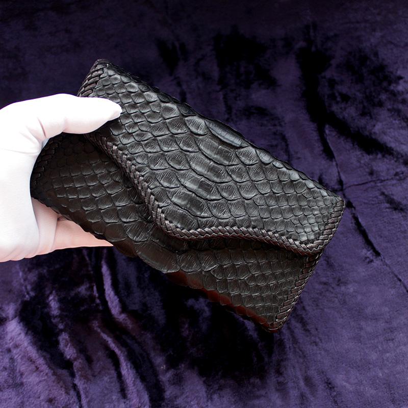 パイソンマットブラック長財布/バックカット腹側/カード収納20枚/Brief-cut |  | 10