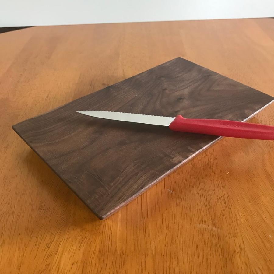 ウォールナット材一枚板のカッティングボード・まな板】＜25cm