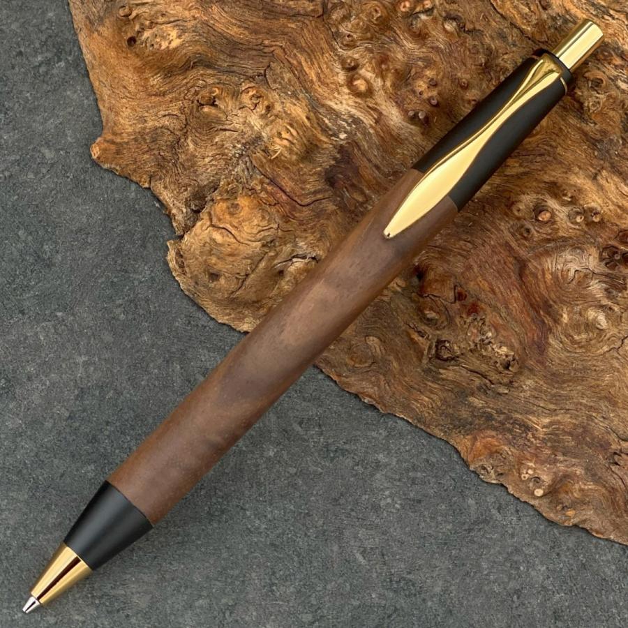 胡桃・ブラックウォールナット・上杢 / 2つの内部機構を持つ新感覚の木