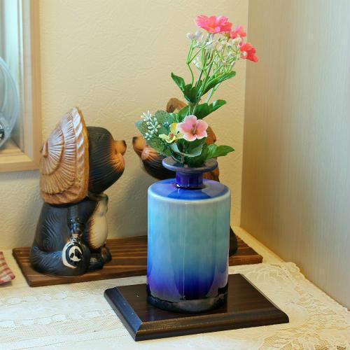 信楽焼 一輪挿し 青ガラス 流し 筒型 花瓶 陶器 おしゃれ 花入 花びん 花器 フラワーベース プレゼント 信楽焼き Ma023 09g Itirin0034 夢源陶房 通販 Yahoo ショッピング