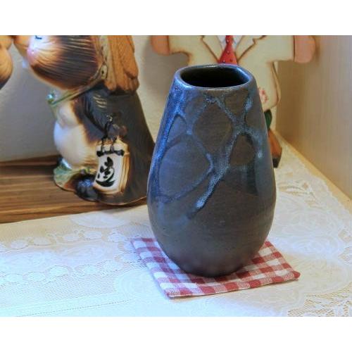信楽焼 一輪挿し 黒流し 四方 小さい 花瓶 陶器 おしゃれ 花入 信楽焼き 在庫数限り プレゼント フラワーベース お気に入 Mr9096 01g 花びん あすつく 花器