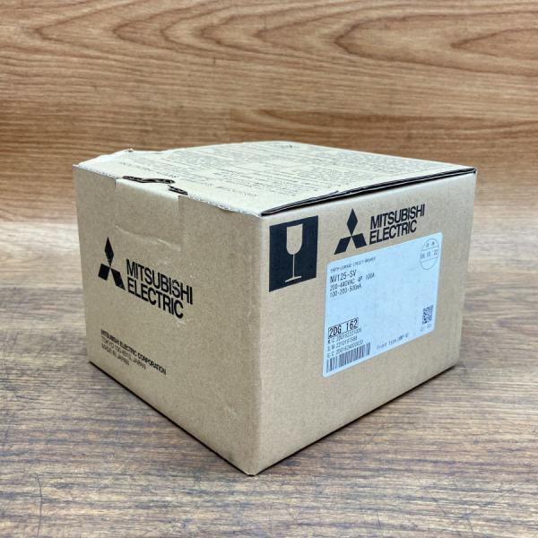未使用)MITSUBISHI/三菱電機 NV125-SV 4P 100A 漏電遮断器 未使用)MITSUBISHI/三菱電機 NV125-SV 4P 100A 漏電遮断器
