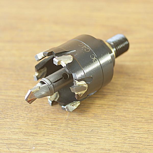 未使用)TBC/タブチ 40PMC2 鋳鉄管用カッター 電動穿孔機 未使用)TBC/タブチ 40PMC2 鋳鉄管用カッター 電動穿孔機