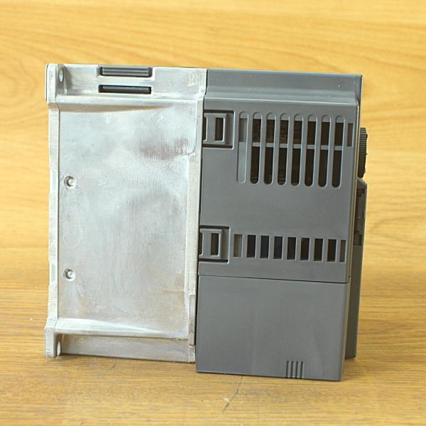 未使用）三菱 FR-E720-2.2K インバータ 3相200V 3馬力 : 無限堂あいち
