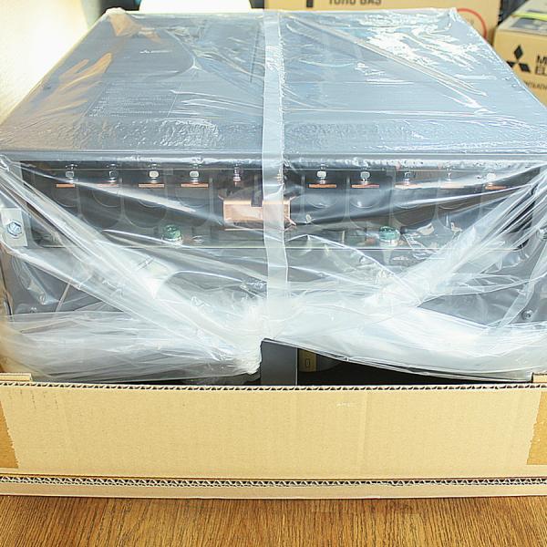 未使用)三菱電機 FR-F840-45K-1 インバータ 2018年製 FREQROL 未使用)三菱電機 FR-F840-45K-1 インバータ 2018年製 FREQROL