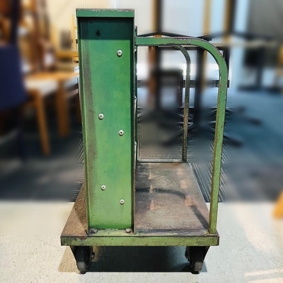 SAKAE/サカエ 規格NT50用 ツーリングラック ツールラック 15個収納