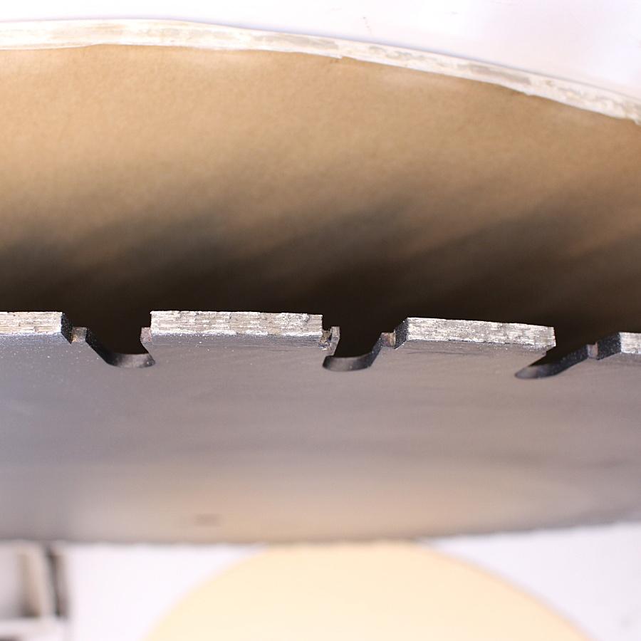 未使用)EHWA/二和ダイヤモンド工業 42”ZA3アスファルト用 42 未使用)EHWA/二和ダイヤモンド工業 42”ZA3アスファルト用 42