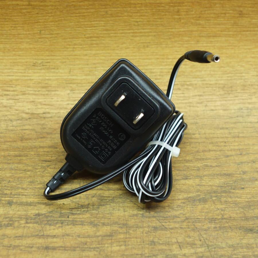 BOSCH/ボッシュ XEO コードレスマルチカッター 3.6V 充電式切断機