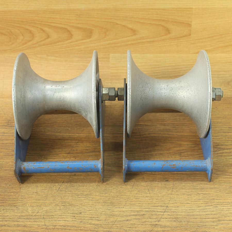 【エコツール豊田インター店】DAIWA/ダイワ製作所 ３連ローラー・ ケーブル滑車 型番不明　【愛知県/豊田インター店/工具】 4個☆ダイワ製作所 No.50(50型) ケーブル滑車 ローラー幅:120mm 延線