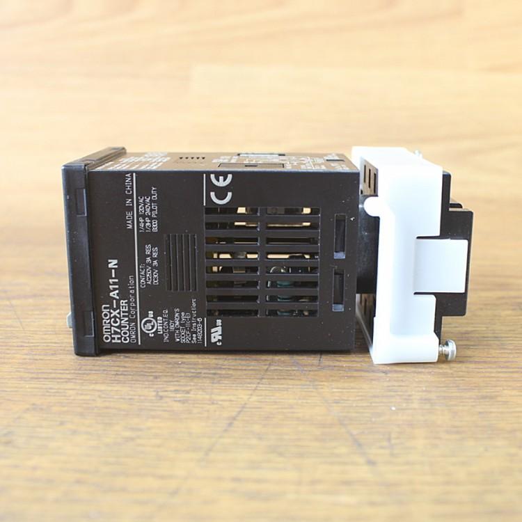 未使用）OMRON/オムロン H7CX-A11-N プリセットカウンター 電子