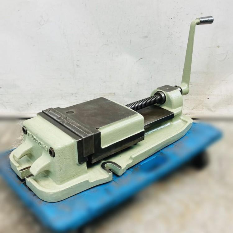 津田駒 200mm バイス　万力【野田愛宕店】【店頭取引限定】【中古】管理番号：ITK6WCAJLHP2 TSUDAKOMA/津田駒 200mm マシンバイス : 無限堂あいちヤフーショップ