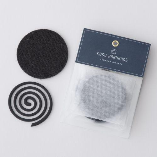 マーケット クスハンドメイド 蚊取り線香 蚊とり線香 無添加 Kusu Handmade くすのき香 3巻 不燃マット付き 楠 クスノキ 天然 ナチュラル ノンケミカル 中古
